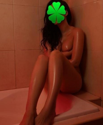 Проститутка Симона